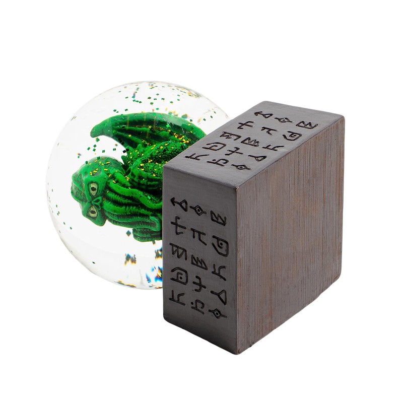 Cthulhu Snow Globe