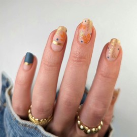 24Pcs Fall Fake Nails Short Square Press on Nails Gold Maple Leaf Full Cover Thanksgiving Nails Artificial Nude Pink False Nails Glossy Designs Fall Glue on Nails for Women Girls DIY Acrylic Manicure