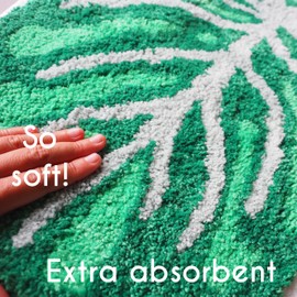 Evovee Green Monstera Bath Mat Plant Leaf Rug Funny Cute Bathroom Decor Shower Rugs Retro Funky Bedroom Aesthetic Fun Preppy Cool Apartment College Novelty Washable Bathmat Jungle