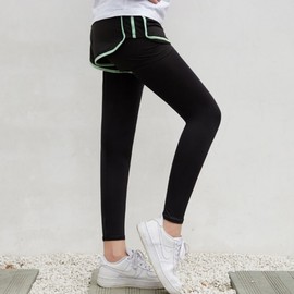 Saifer UV Protection Cooling Sports Foot Sleeves (Black) (L)