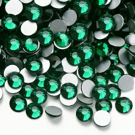 Towenm 2000 Pieces Glass Flatback Rhinestones, SS10 2.8mm Flat Back Crystals for Craft Clothes Nail Face Art, Non Hotfix Glue Fix Round Flatback Crystals Loose Gemstones (Emerald/Green)