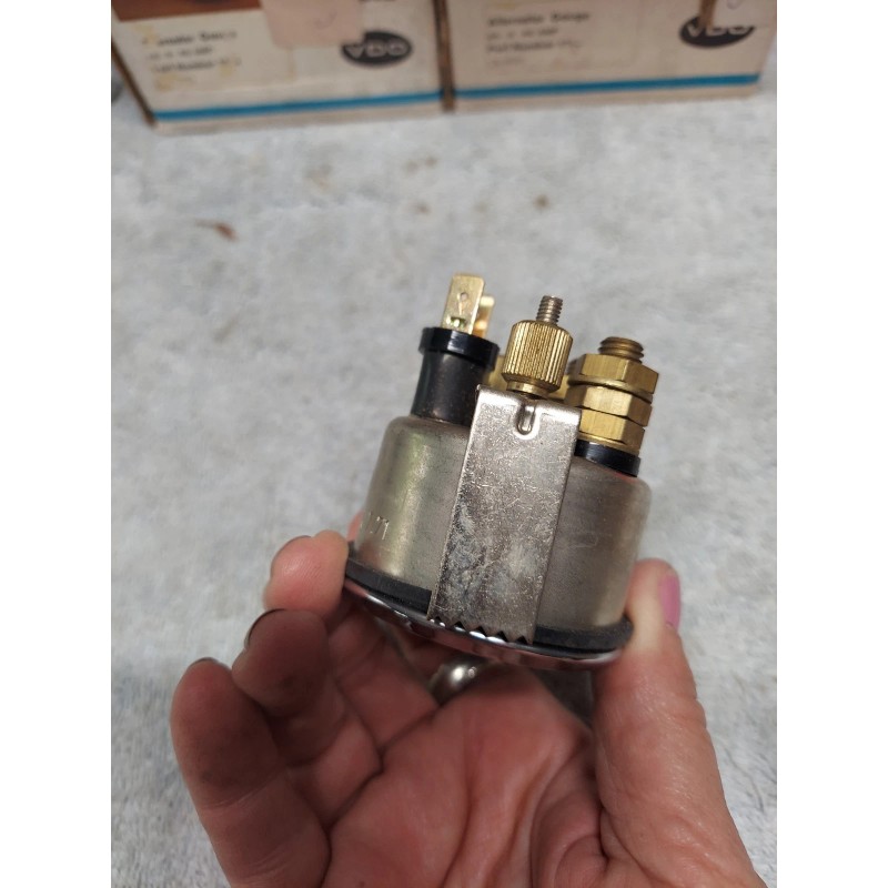 VDO #1914 Illum. Marine Alternator 60 - 0 - 60
