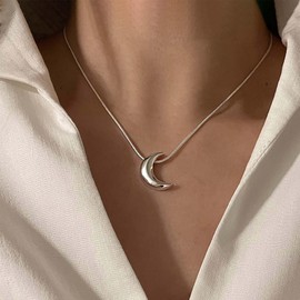 TseenYi Moon Crescent Pendant Necklace Silver Moon Pendant Necklace Moon Choker Necklace Half Moon Necklace Punk Snake Chain Necklace Small Crescent Chain Necklace