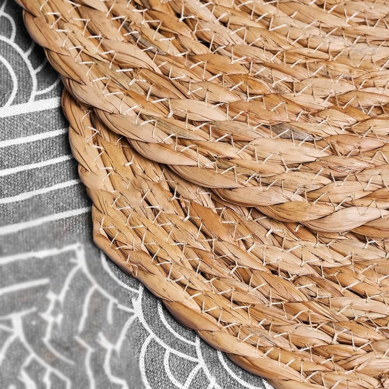 FSSTUD 4 Pcs Round Woven Placemats Rustic Wicker Table Mats