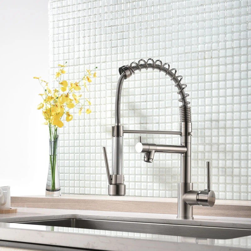 Commercial Kitchen Faucet Single Handle Single Lever Design with Pull
