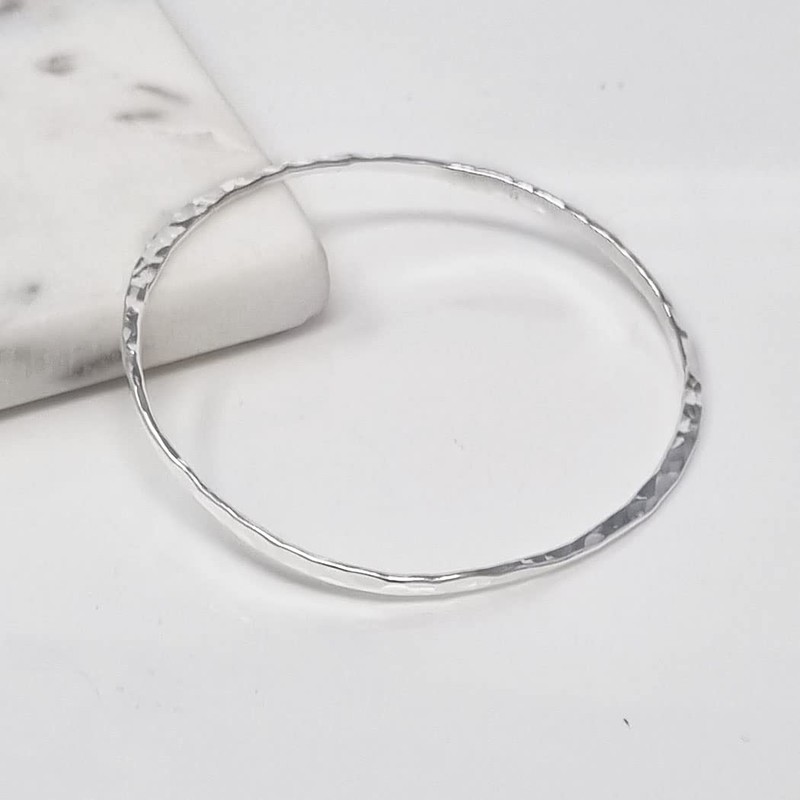 Treasure Bay 3mm Womens 925 Sterling Silver Hammered Bangle Bracelet