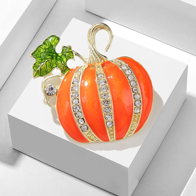 Fall brooch pins for Women Girls,Thanksgiving Pumpkin Pin with Shiny