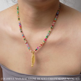 HNLUGF Boho Fish Necklace for Women, Colorful Natural Stone Beaded Fish Pendant Necklace, Summer Beach Jewelry Gifts for Swimwear & Vacation