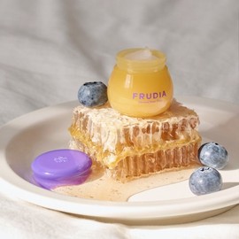 Frudia 블루베리 허니 립밤(고보습 각질제거)+석류 허니 3 in 1 립밤(컬러 플럼핑) Blueberry Honey Lip Balm (Deep Moisturizing & Exfoliating) + Pomegranate Honey 3-in-1 Lip Balm (Color Plumping)