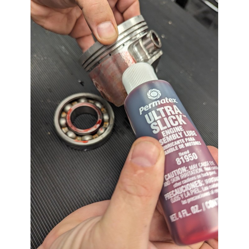 Permatex 81950 Ultra Slick Engine Assembly Lube, 4 oz. ,