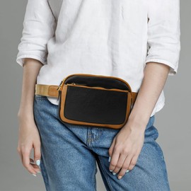 Small Crossbody Fanny Packs for Women Men Everywhere Belt Bag Fashion Waist Packs Vegan Leather Belt Bag with Adjustable Strap for Travel Hiking Walking,Black