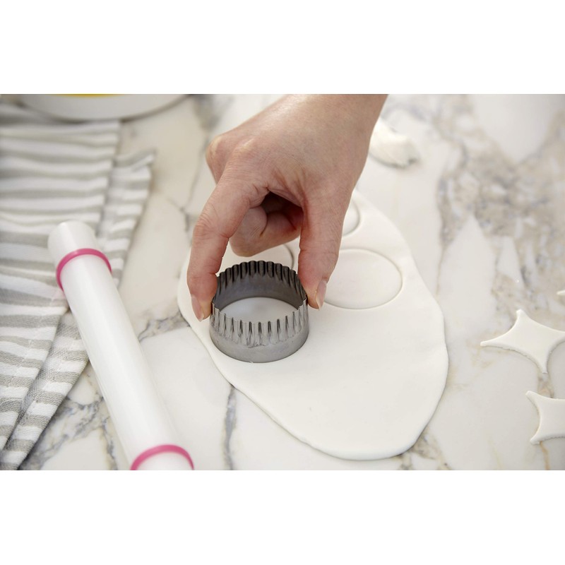 Wilton Fondant 9 Inch Rolling Pin