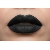 Labial Indeleble Acabado Mate Intenso Color Negro