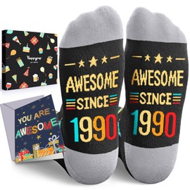 HAPPYPOP 35th Birthday Gifts for Women Men - Gifts for Guys Born in 1990, 35 Year Old Socks, 35 Birthday Gifts With Greeting Card