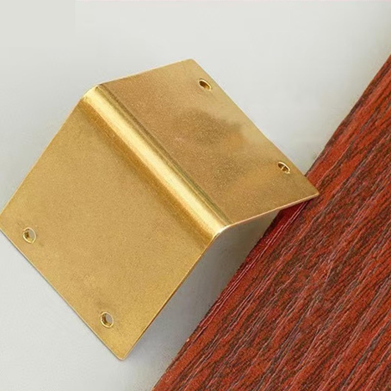Leliafleury 4Pcs Brass Corner Protectors 6cmx6cm Right Angle Corner Brace