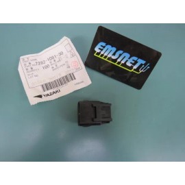 YAZAKI  7282-1081-30 Qty of 10 per Lot YAZAKI  7282-1081-30