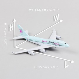 QIYUMOKE Boeing 747 Qatar Airways 1/400 Diecast Metal Aircraft Model with Stand Airline Model Alloy Display Collectible Model Kit for Aviation Enthusiast Gift
