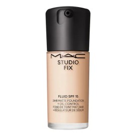 Base Lquida MAC Studio Fix Fluid FPS 15  Tono NC5  Cobertura 24h  Mate                                                                                