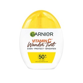 Garnier Vitamin C* Wonder Tint SPF50+, Dark Shade, All-In-1 Tinted Fluid, Even, Protect and Brighten Skin, 5% Vitamin C*, Niacinamide, Glycerin - 40ml