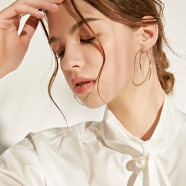 Hoop Earrings Clip On Earrings Non-Piercing Earrings Set 4 Pairs Non-Pierced Women's Earrings Large Hoop Earrings Set Ear Clips Girls Silver Gold Hoop Earrings Set Clip Earrings 30/40/50/60 mm, Zinc