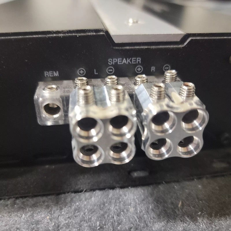 M2-Q8AWG-OUT-AMP Quad Speaker Adapter OCTA Version M2-Q8AWG-OUT-A