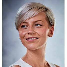 SMYKKO Aurinko Karkea Stud Earrings | Stainless Steel | Brushed | Women | Ladies | Girls | Steel | Earring | Square | Square, Stainless Steel