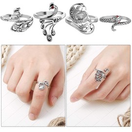 DGUSO Crochet Ring Pack of 5 Knitting Rings Crochet Rings Metal Adjustable Crochet Accessories Crochet Ring Knitting Ring Finger Knitting Thimble Crochet Rings Finger Crochet Loop for Faster Knitting