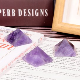 Cheungshing Natural Crystal Handcrafted Orgone Pyramid for Divination Good Luck Chakra Balance Home Decoration, Amethyst