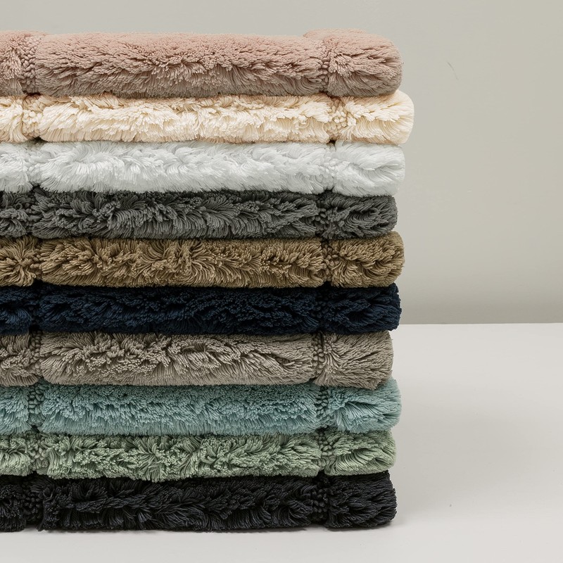 Mohawk Home Regency Parchment 2' x 5' Bath Mat