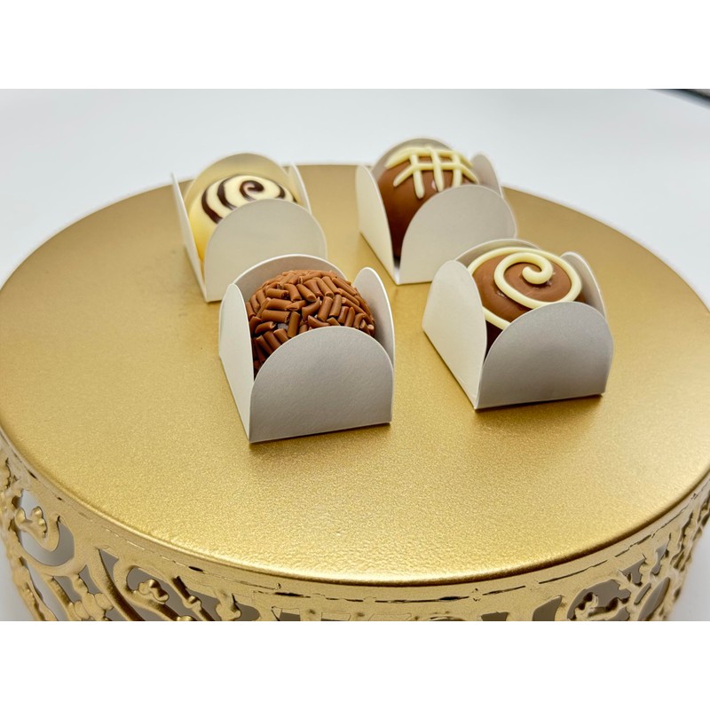 Square Truffle Cups | Liners | Wrappers | Fominhas (White