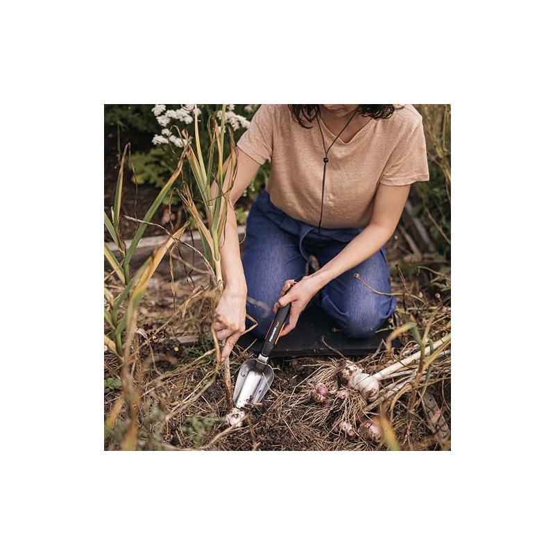 Fiskars 315530-1001 Xact Garden Hand Trowel, Black/Silver