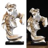 Couples Kiss Sculpture Exquisite Decorative Resin Kissing Lover Figurine Home