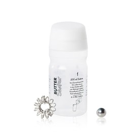 Butter Making with the 325 ml Butter and Cream Shaker (White) with Buttering Ball and Frother