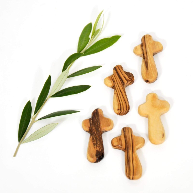 Olive Wood Small Pocket - Holding Crosses (25)