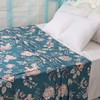 Sábanas planas de color verde azulado con estampado de tamaño