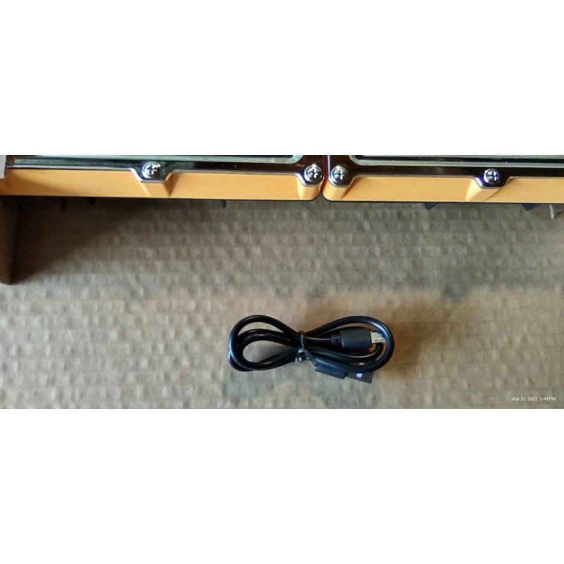 HANDY BRITE Ultra-Bright LED Foldable Work Light 1000 Lumens USB