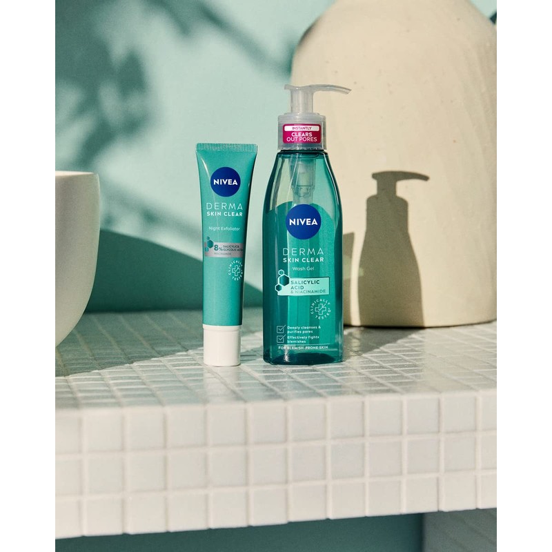 Derma Salicylic & Glycolic Acid Night Exfoliating Scrub 40 ml