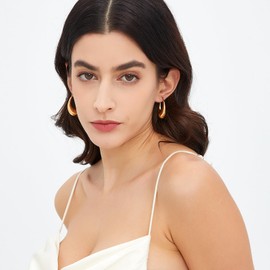 Flongo Womens Chunky Hoop Earrings: Stainless Steel Hypoallergenic Hoop Earrings Lightweight Hoop Earrings Christmas New Year Jewelry Gift for Girls Women