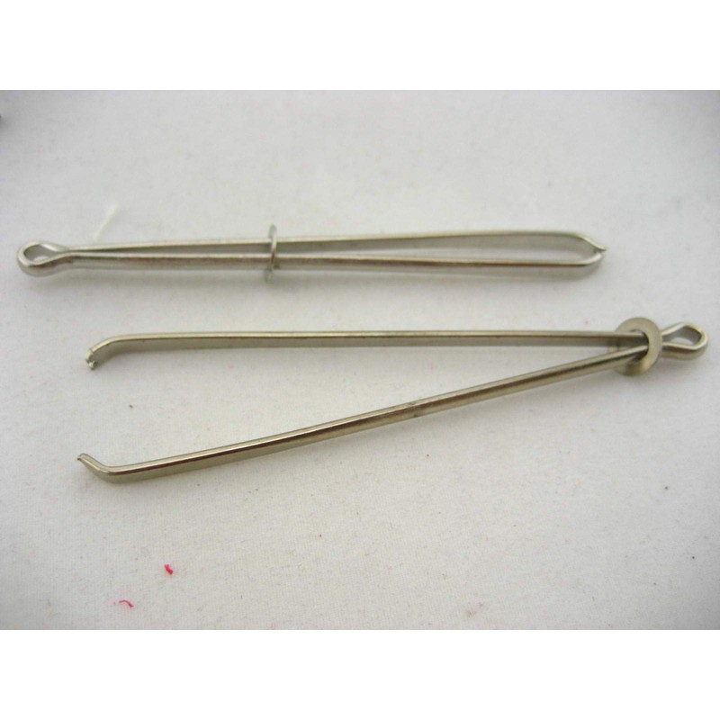 2pcs of Bodkins Pinch and Thread Ribbon Elastic Sewing DIY
