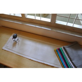 Gitika Goyal Home Khadi Chikanwork 70-Inch Runner Rice Flower Design, Purple