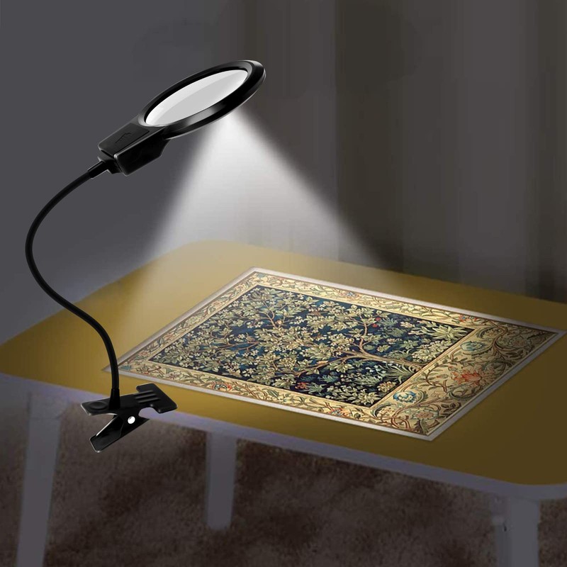 5D Diamond Painting Tools, LED Light with Magnifiers for Diamond
