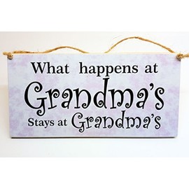 HmHome What happens at Grandma's Nan Gran Granny Gift Birthday Christmas