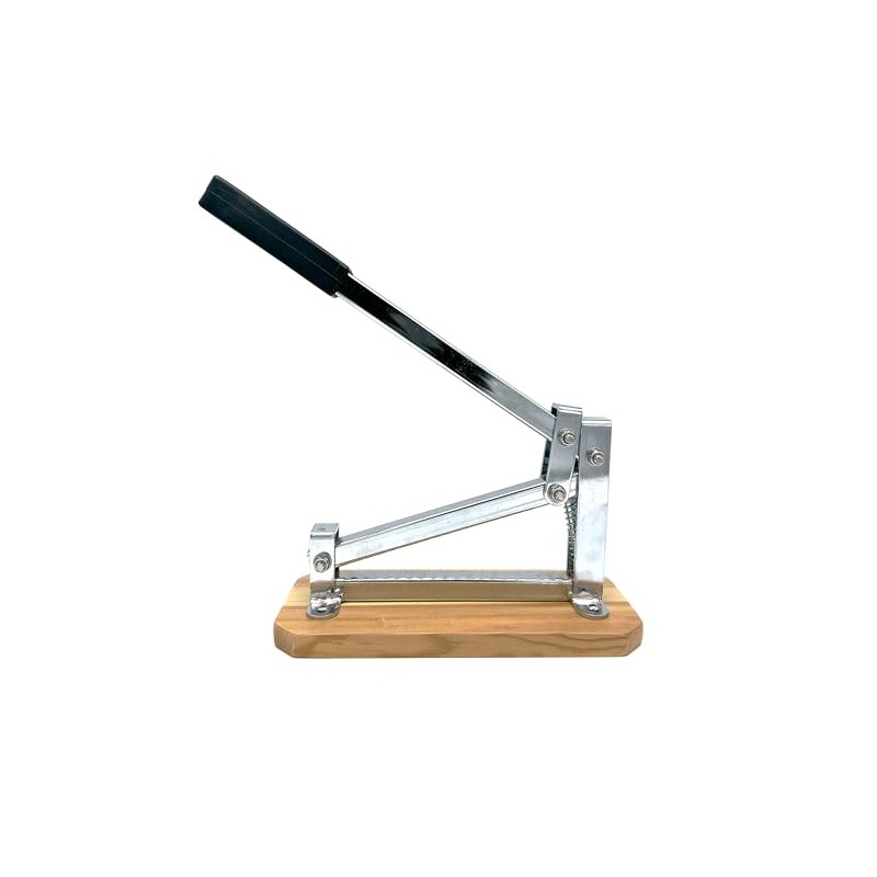 Pelamatic - Manual Nutcracker | Universal Adaptability for All Nuts