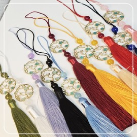 Foreigner's Gift K Goods National Museum of Korea Traditional Nori Keyring Hanbok Knot Tassel Korean Traditional Key Holder I agree to third party provision for souvenir delivery / 외국인선물 K굿즈 국립중앙박물관 전통 노리개 키링 한복 매듭 테슬 한국 전통 키홀더 기념품 배송을 위한 제3자 제공에 동의합니다