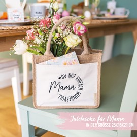Papierdrachen Jute Bag with Front Pocket and Embroidery Mama – Du bist einfach wundervoll zum Muttertag – Unique Gift Idea – in Size 25 x 15 x 21 cm, Mother's Day