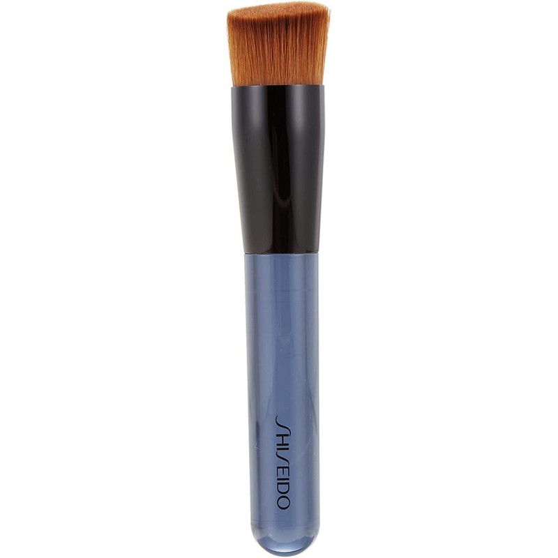 Shiseido Foundation Brush 131 (with dedicated case) + Lip Brush