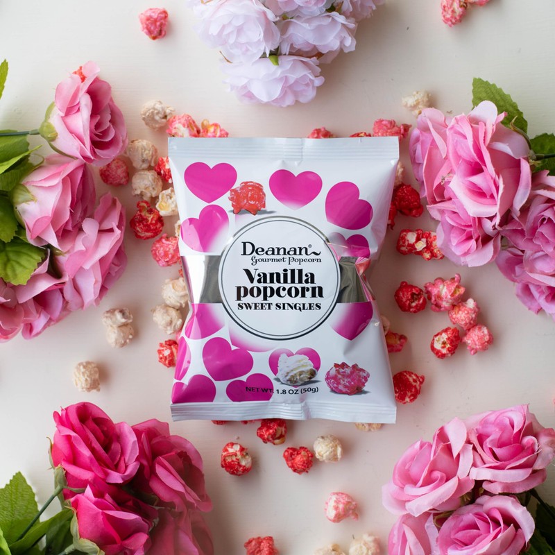 Deanan® Hearts/Valentine Vanilla Popcorn Pack 12 count. (1.5 Cups ea)
