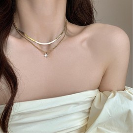 Xmsrn Vintage Layered Crystal Pendant Necklace Crystal Dot Choker Necklace Rhinestone Cz Necklace Gold Punk Snake Chain Necklace for Women