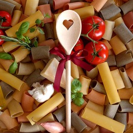 2 x Hofmeister® Wooden Cooking Spoons with Heart Motif, No Scratches in Pots, Heat-Resistant Beech Mixing Spoon from EU Production, Oval Wooden Spoon for Cooking and Baking