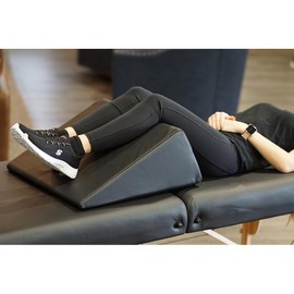 Healthy You Physical Therapy/Massage Table Positioning Knee Wedge 22" x 20" x 10.25" (Knee Wedge, Black)